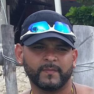 Meet your Posher, Christian